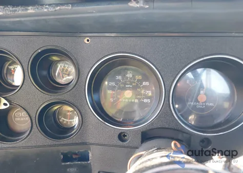 1984 Chevrolet C10 from USA, damaged, VIN 1GCCC14DXEF351039